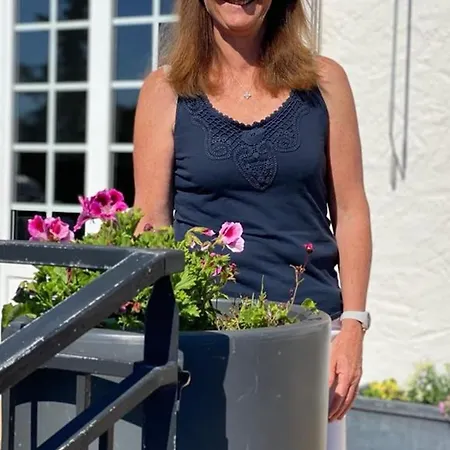 Nocleg ze śniadaniem Cosy Rdc Avec Veranda, Jardin Prive Et Wifi, Proche - - Fr-1-306-1256