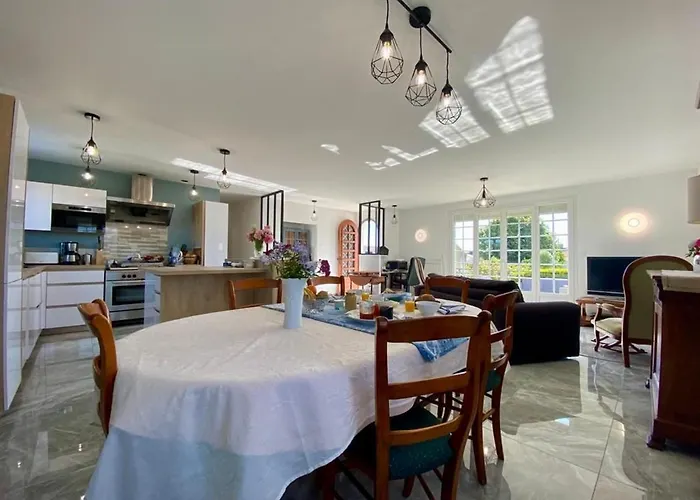 Cosy Rdc Avec Veranda, Jardin Prive Et Wifi, Proche - - Fr-1-306-1256