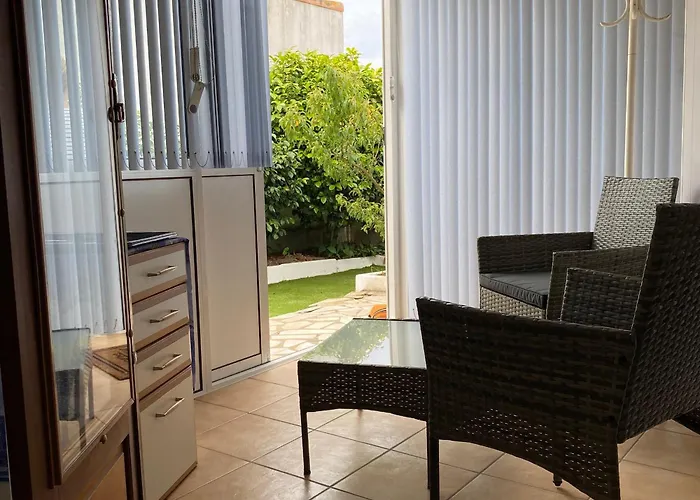 Panzió Cosy Rdc Avec Veranda, Jardin Prive Et Wifi, Proche - - Fr-1-306-1256 *