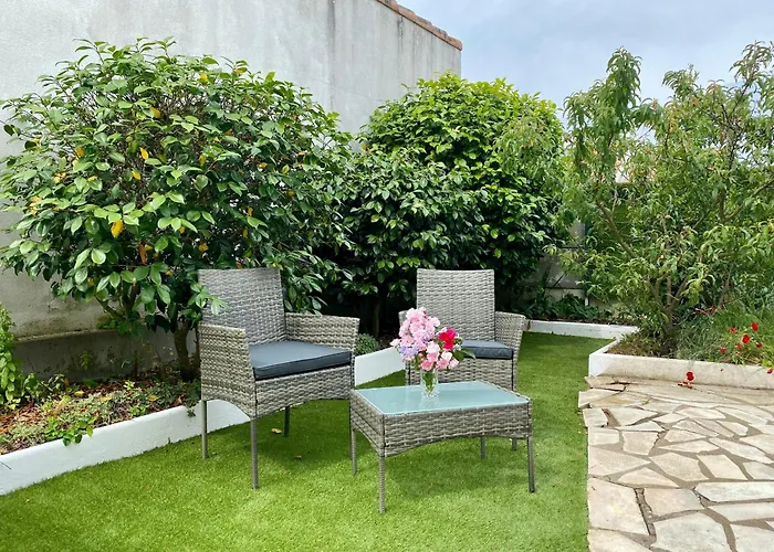 Cosy Rdc Avec Veranda, Jardin Prive Et Wifi, Proche - - Fr-1-306-1256 Panzió